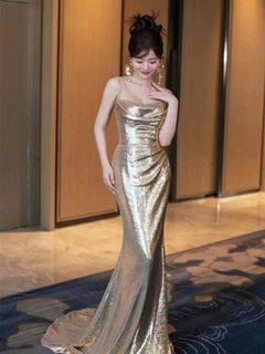 (Category: ) located in . Submitted by starrydresses (Listing ID 1256667325, Image 1). Description: .