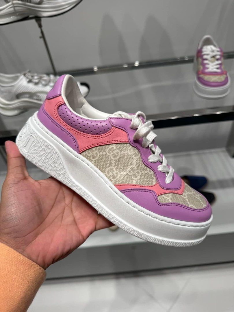 Gucci insect shoes shop