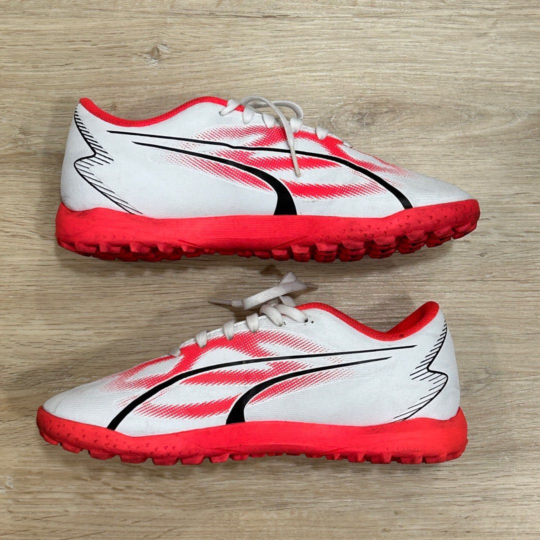Puma futsal on sale