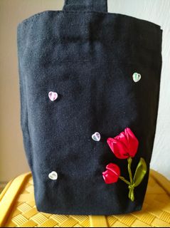 (Category: ) located in . Submitted by handmadecutebookmark (Listing ID 1315803764, Image 1). Description: .