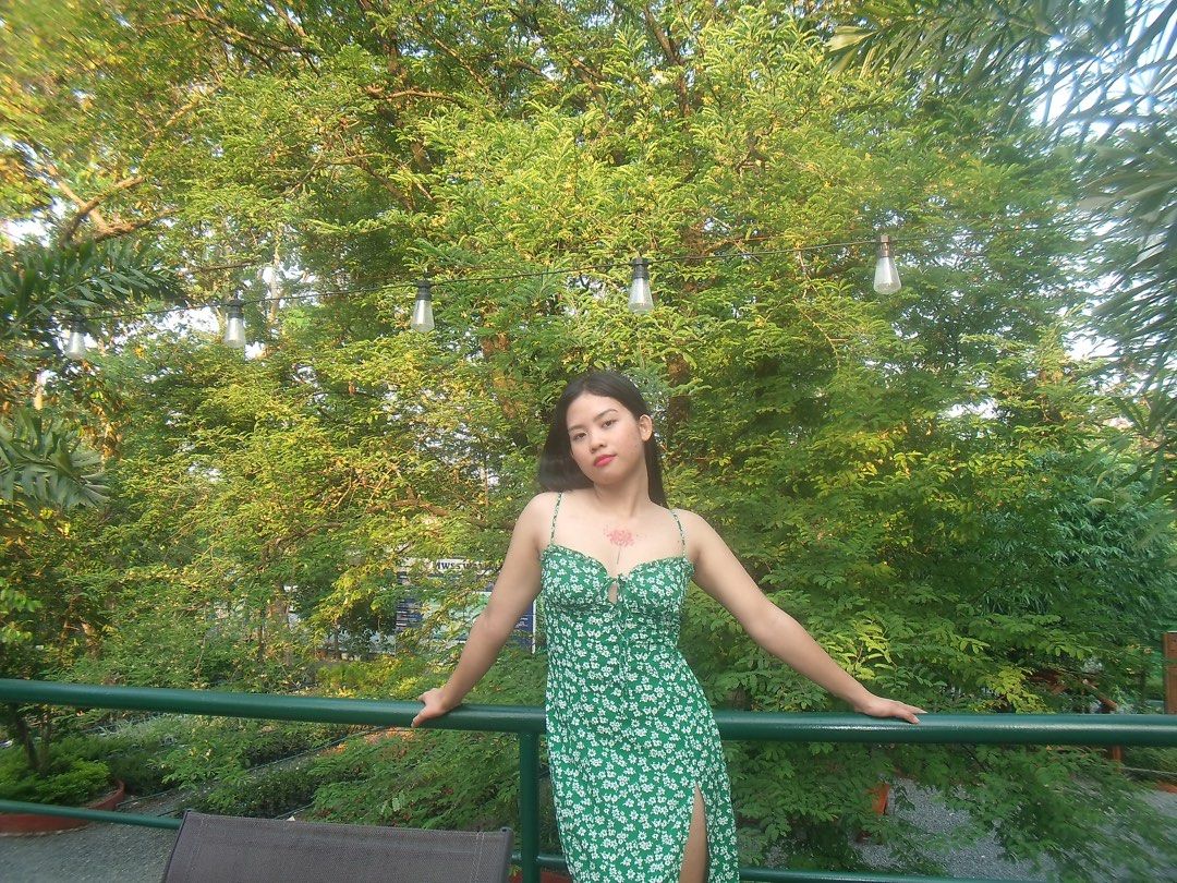 Shein green Dress (Category: Dresses) located in Caloocan City. Submitted by bh1ech (Listing ID 1315742328, Image 2). Description: bought for 500+ nung meta pa sha. fixed price na sha. Size Medium. dainty coquette dress.