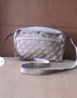 (Kategori: ) berada di . Dikirim oleh pink_chic_fashion (ID iklan 1315888482, Gambar 1). Deskripsi: .