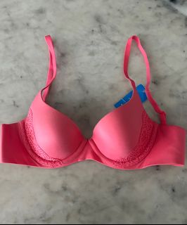 (Category: ) located in . Submitted by simplepleasures11 (Listing ID 1313645528, Image 1). Description: .