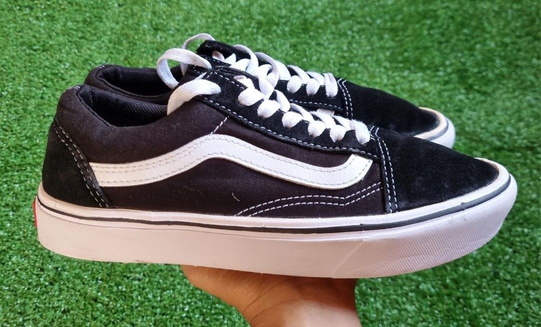 Vans Old Skool Black Eur37 23.5cm Women s Fashion Footwear Sneakers on Carousell