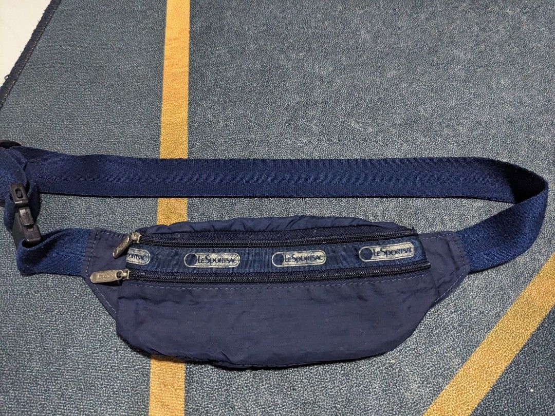 Waist Bag Le Sportsac USA Men s Fashion Bags Belt bags Clutches and Pouches on Carousell