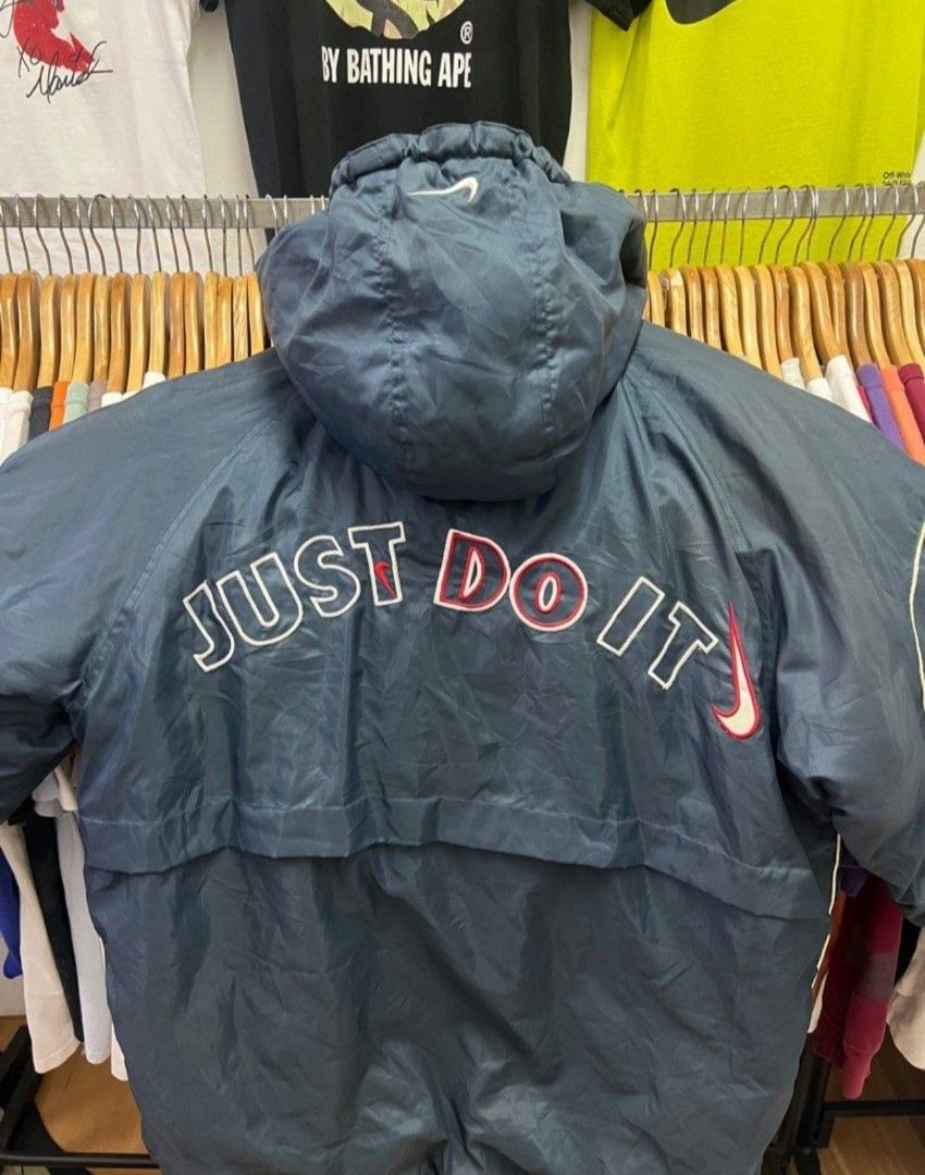 Nike jdi windbreaker store