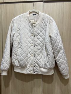 由 cielolin (刊登 ID 1315895057，圖片 1) 提交，位於 的 (類別：)，說明：。