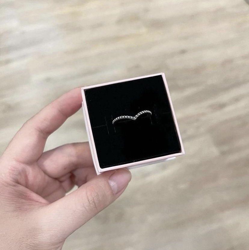 SALE PANDORA BEADED WISHBONE RING Women s Fashion Jewelry Organizers Rings on Carousell