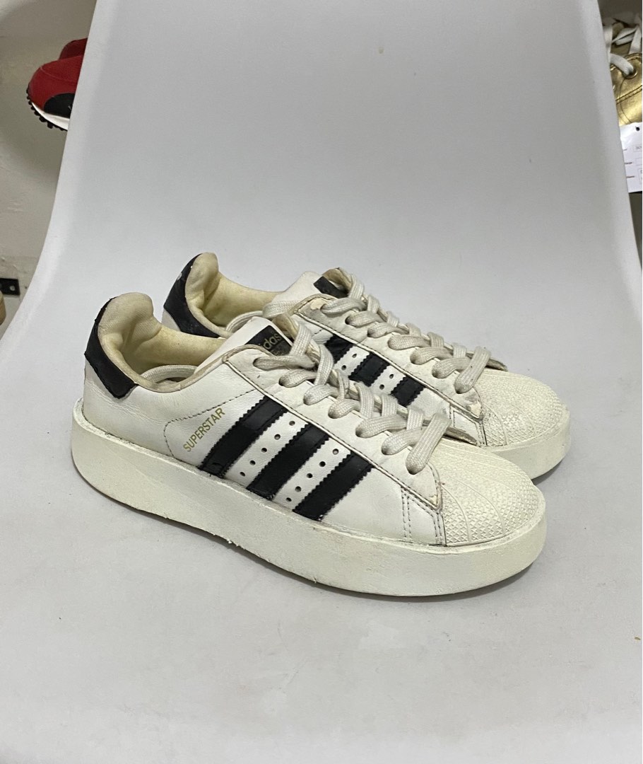 Adidas Superstar Fesyen Pria Sepatu Sneakers di Carousell