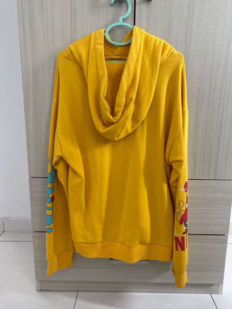 Kyrie spongebob hoodie yellow cheap