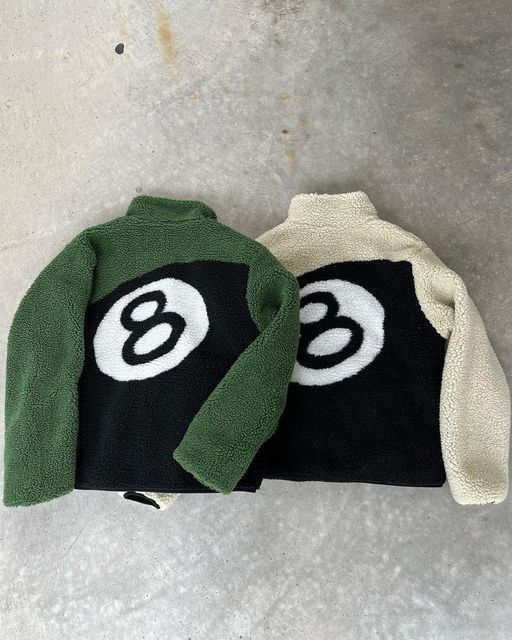 BNEW STUSSY FLEECE REVERSIBLE JACKET (Category: Coats, Jackets and Outerwear) located in Agoncillo. Submitted by andreiqtp2t (Listing ID 1316012125, Image 1). Description: AVAILABLE COLOR: WHITE / GREEN AVAILABLE SIZE: S / M / L / XL.