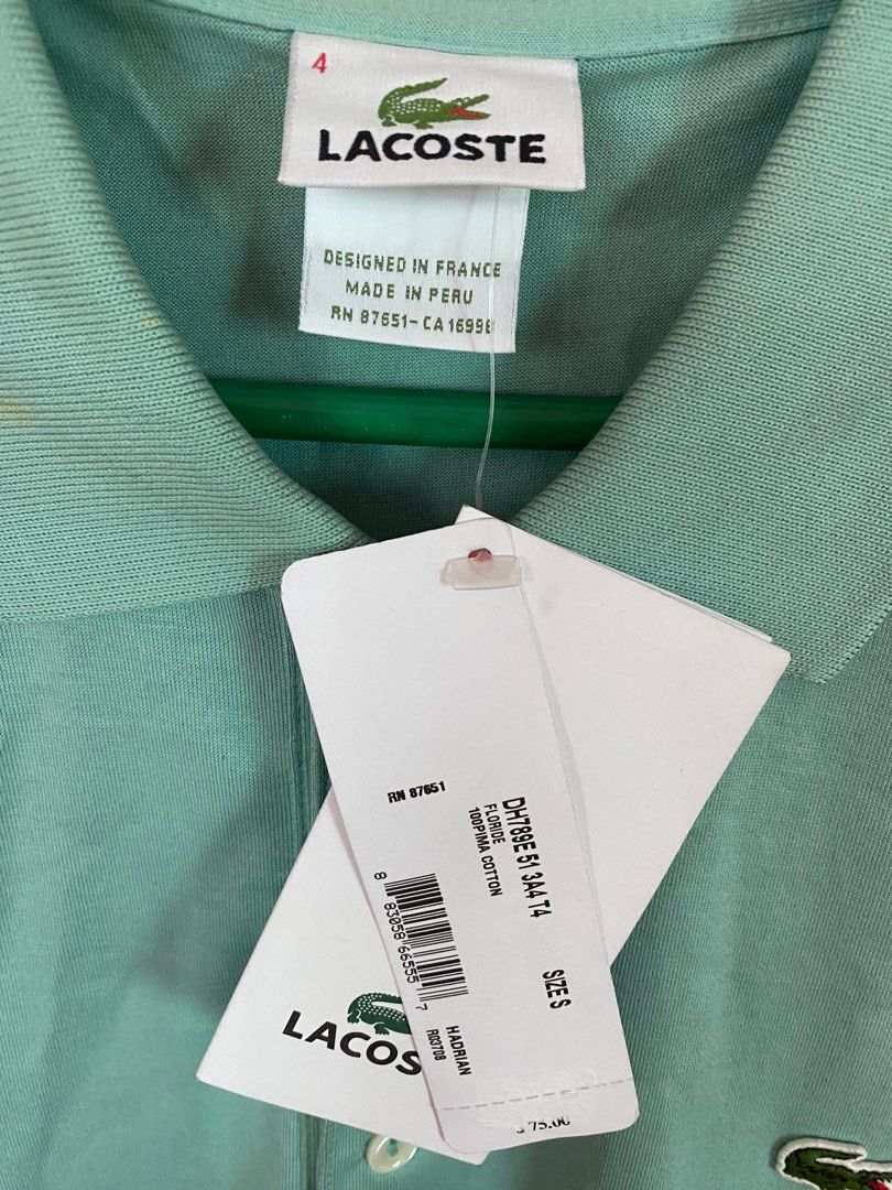 Lacoste tag store