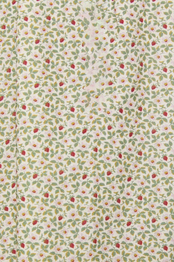 Christy Dawn Dress in Creme Strawberry Petite M Women s Fashion Dresses Sets Dresses on Carousell