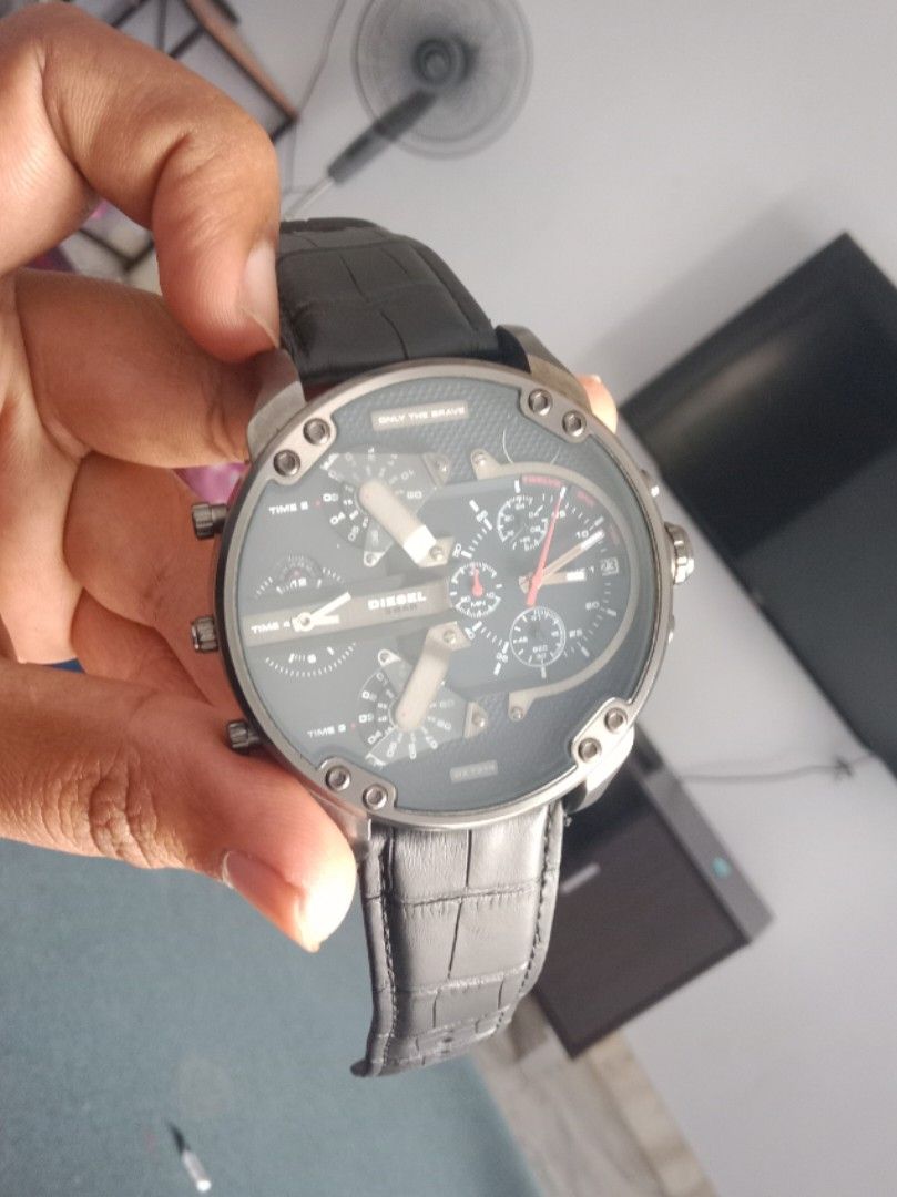Diesel watch 4 time zone clearance