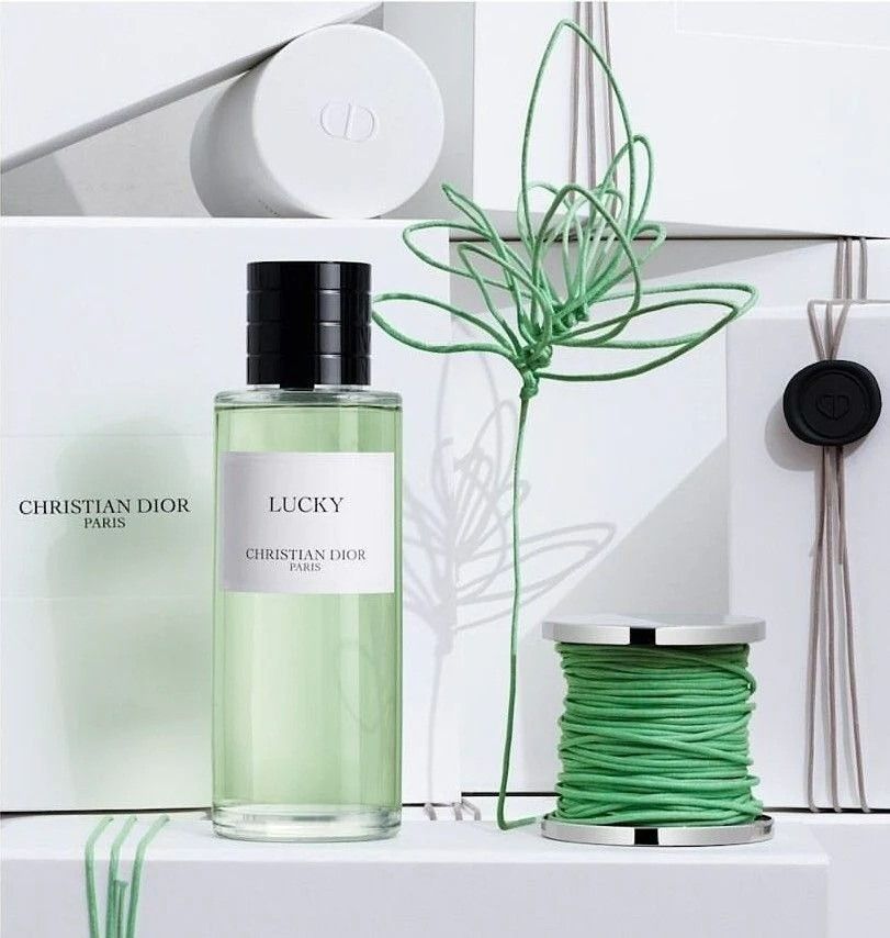 Dior Lucky Eau de Parfum for Unisex 125ml (Category: Fragrance) located in Ajax. Submitted by universeofperfumescanada (Listing ID 1315950150, Image 3). Description: Best Use Before Dec 2026.