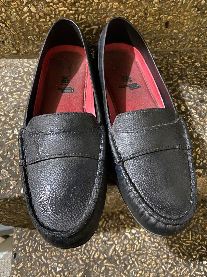 World balance flat shoes online