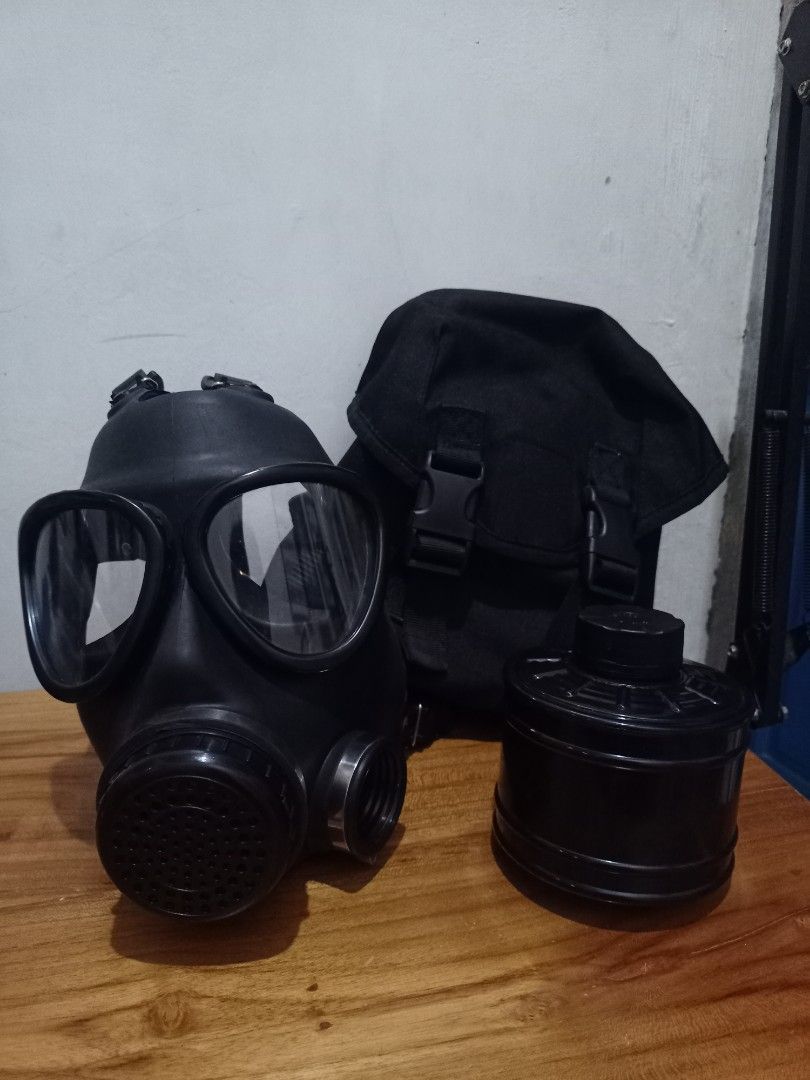 Gas Mask (Category: Face Masks & Face Shields) located in San Fernando. Submitted by gelo.archive (Listing ID 1315955878, Image 2). Description: Gas Mask inclusion: Gas Mask Filter Gas Mask Bag meet up: San Fernando La Union shipping: J&T/LBC/JRS.