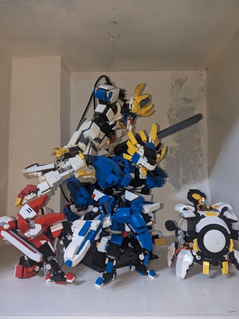 Gundam and Zoid Lego (Category: Lego & Building Sets) located in Cavite. Submitted by blarix (Listing ID 1316052875, Image 1). Description: -1 Gundam Barbatos -1 Zoid Murasame Liger -3 dragon force mech - 9000+ pcs of lego total.
