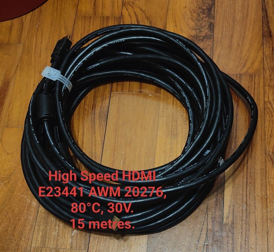 HDMI Cable (Category: Cables & Adaptors) located in Singapore. Submitted by lexington88 (Listing ID 1316063621, Image 1). Description: High Speed HDMI. Customised length - 15 metres.