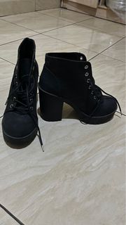 (Kategori: ) berada di . Dikirim oleh mel.secondhand (ID iklan 1316014380, Gambar 1). Deskripsi: .