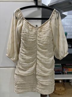 (Category: ) located in . Submitted by barciespreloved (Listing ID 1315940862, Image 1). Description: .