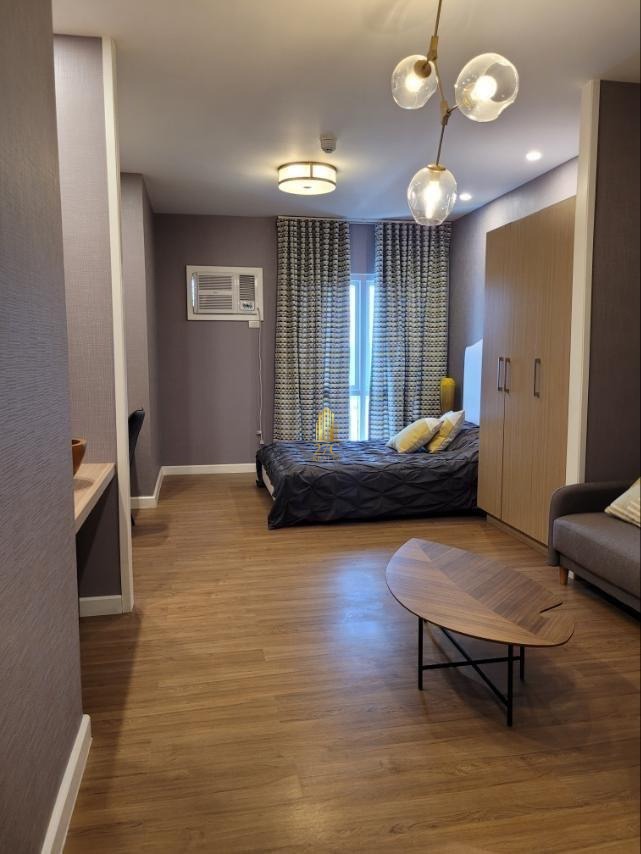 Interior Designed Studio Unit for Sale at Serendra BGC, Two Maridien ...