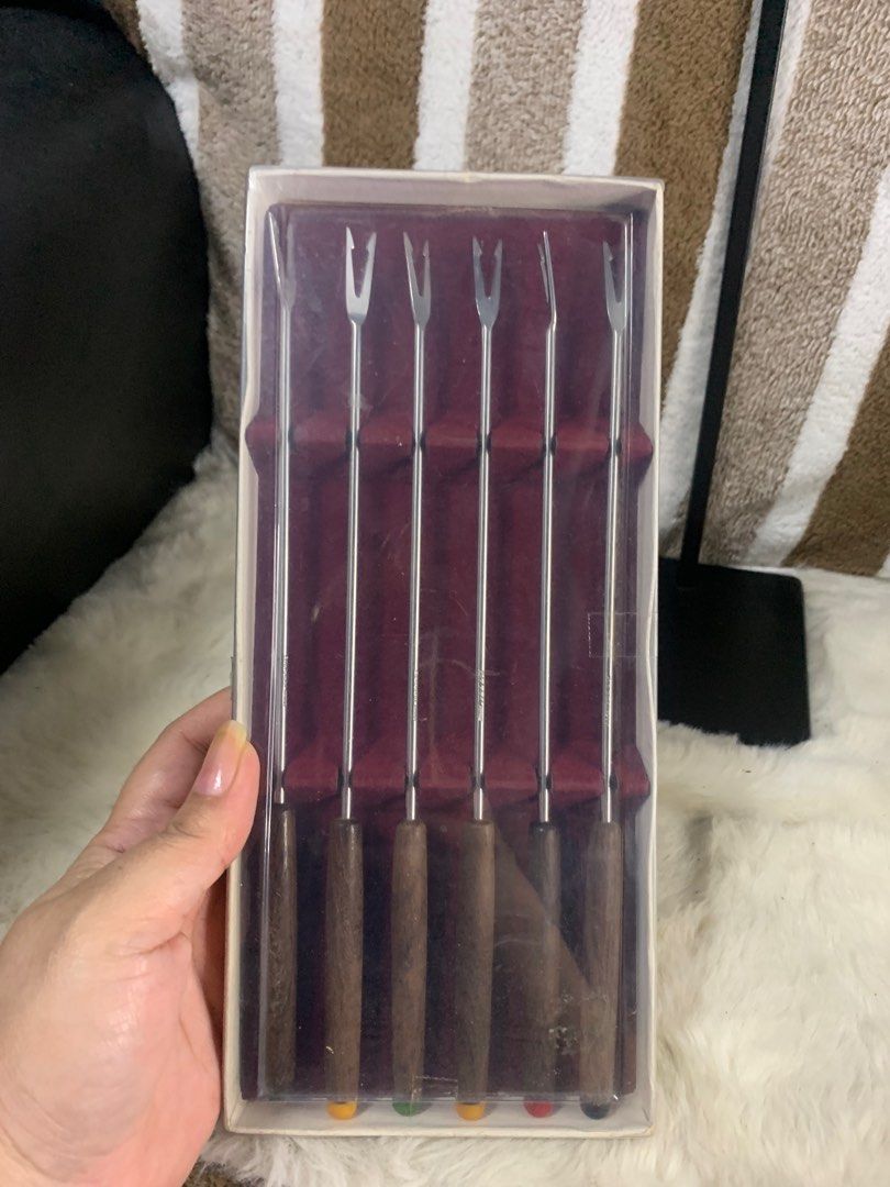 Japan kitchenware set (Category: Other Kitchenware & Tableware) located in Cabanatuan. Submitted by mjluxxejapan (Listing ID 1316066789, Image 1). Description: Fixed price .not sure kng saan to gamit exactly kayo n po bahala as is item.bnew cond na stock lng.approx 8” tall.
