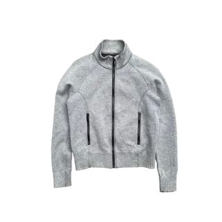 (Category: ) located in . Submitted by legvesstore (Listing ID 1316077518, Image 1). Description: .