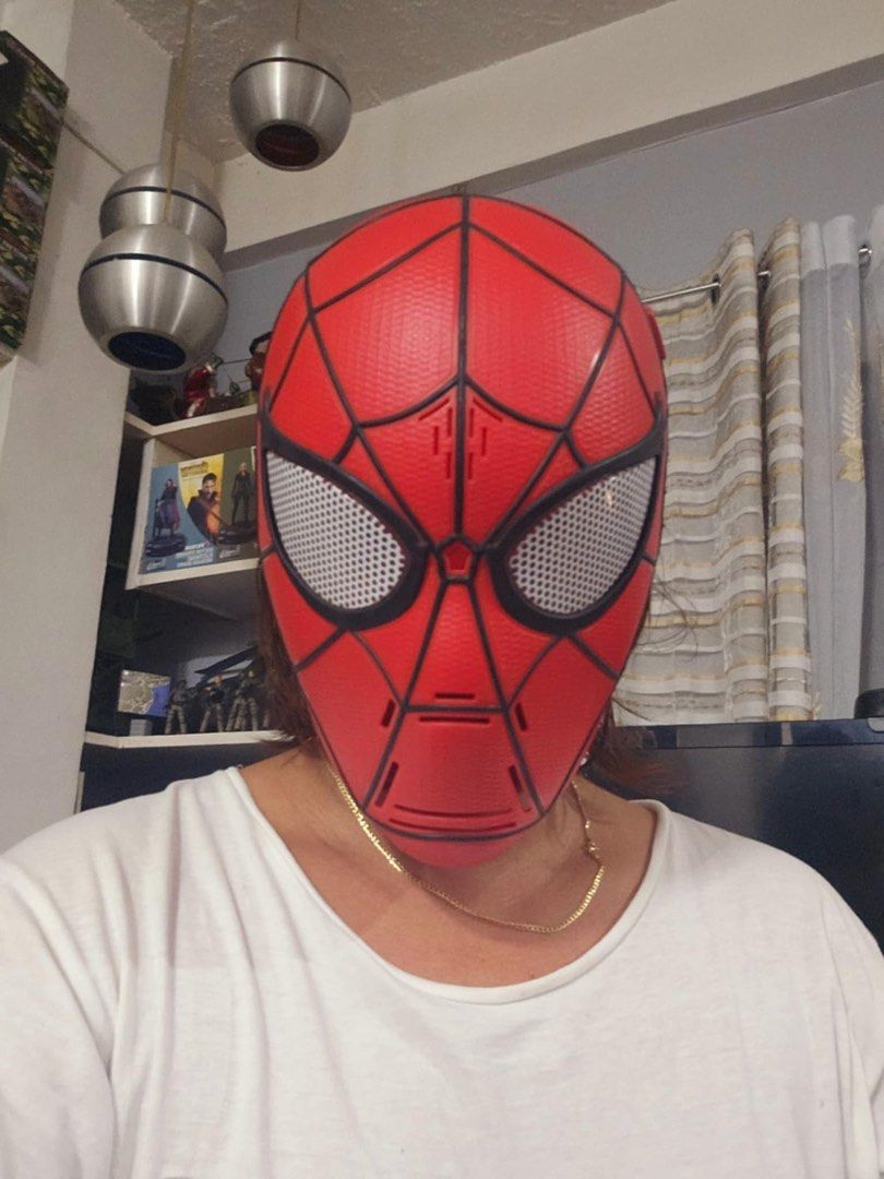 Marvel Batman and Spider Man Mask with voice changer (Category: Western Merchandise) located in Quezon City. Submitted by tinperen (Listing ID 1316076669, Image 2). Description: 1k each , 1.9k set Location: Veterans Village Pasong Tamo QC Pin: Northern Legends Hobby Shop MOP: Gcash, BDO, BPI, COD Lalamove, GrabGoGo Epress .