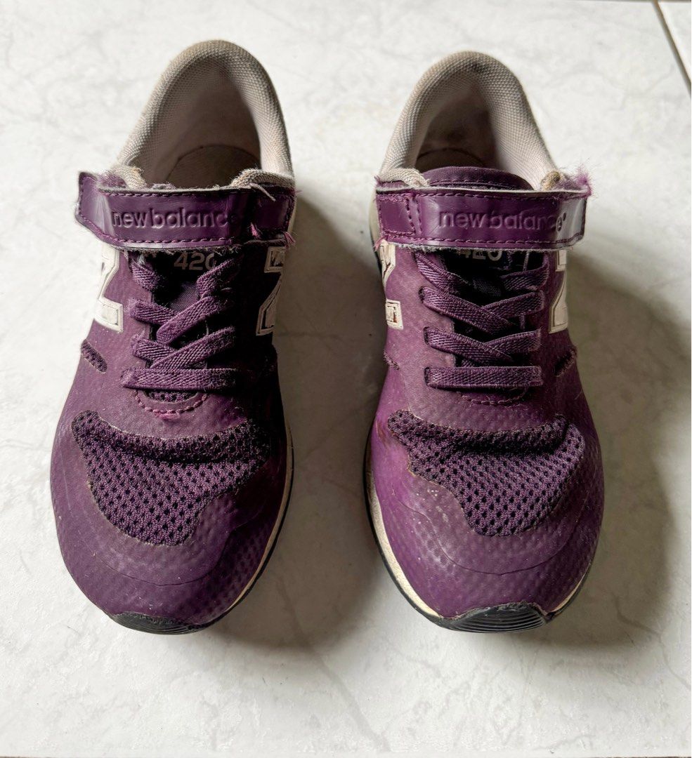 New Balance 420 Kids Sneakers in Purple