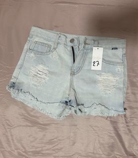 (Category: ) located in . Submitted by kalpyyy (Listing ID 1315998892, Image 1). Description: .