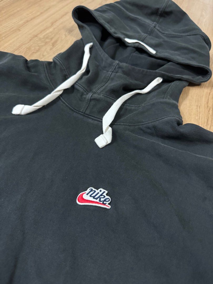 nike heritage essentials hoodie