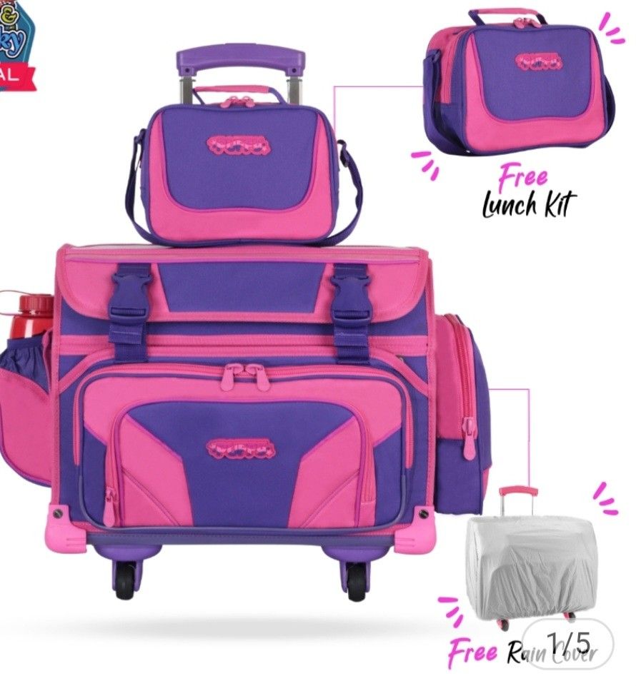 Puffy stroller bag (Category: Strollers) located in Muntinlupa City. Submitted by She_loved (Listing ID 1315943736, Image 1). Description: complete including rain cover and lunch bag all wheels working pull out handle properly working with writings, hole on right side Size: large rfs: not being used.