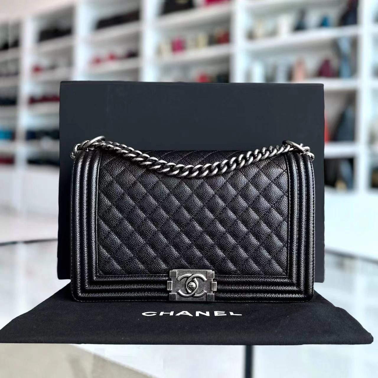Ready Stock Chanel Caviar Boy New Medium 28CM Quilted Grained Calfskin Leboy Black Silver Hardware Series 20
