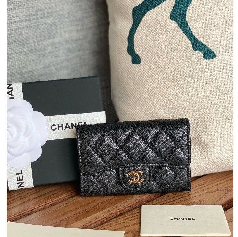 SOLD! 😍 CHANEL FLAP CARD HOLDER WALLET (Category: Luxury Bags & Wallets) located in Pasig City. Submitted by gluxerare (Listing ID 1316061433, Image 1). Description: Super Pretty Wallet! Perfect for Gift or Reward for yourself! ❤️ A must have wallet card holder, slim yet fits a lot cards, cash, coins 😍 Complete Inclusions Packaging Gift! .