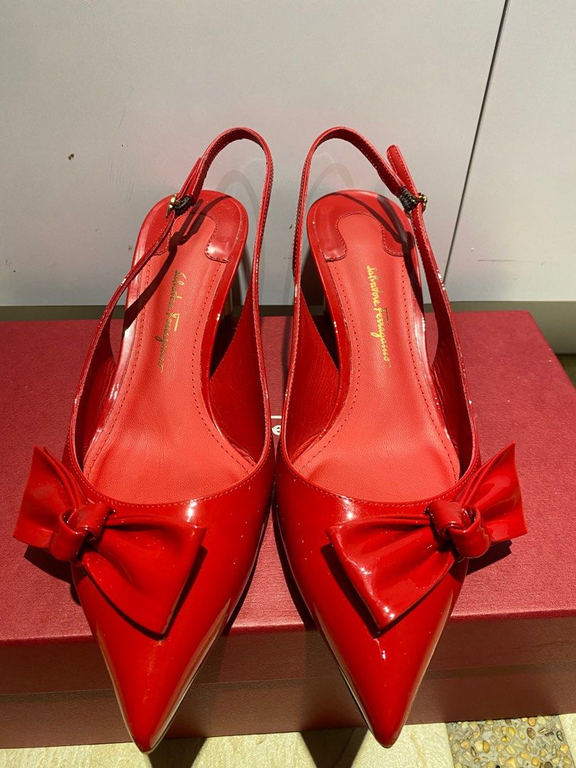 Salvatore ferragamo lipstick hotsell