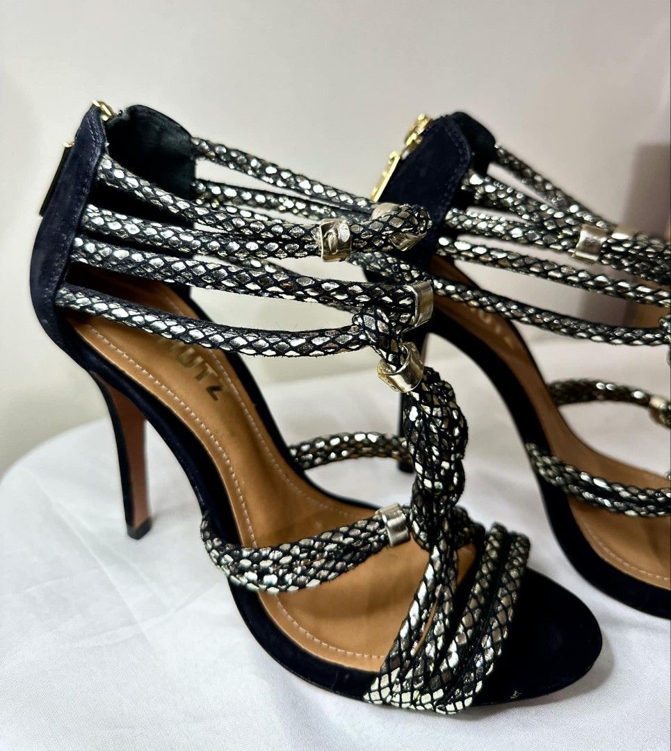 Schutz Stilleto Black Suede (Category: Heels) located in Subic. Submitted by dstuffshop (Listing ID 1316002884, Image 3). Description: Schutz Women's Stilleto Black Suede used once ** 𝘼𝙡𝙡 𝙨𝙖𝙡𝙚𝙨 𝙖𝙧𝙚 𝙛𝙞𝙣𝙖𝙡 shipping nationwide Shipping cost will be covered by the buyer.