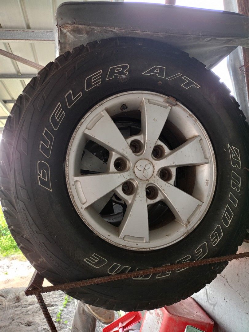 SET MAGS AND TIRES (Category: Mags and Tires) located in Tarlac. Submitted by edlyncayab1984 (Listing ID 1315955897, Image 2). Description: Bago po ung dalawang gulong Nasa picture po size and prod'n date Galing po ito sa strada 4x4 pick up po nmin dati. FOR PICK UP ONLY MURCIA, CONCEPCION, TARLAC 𝐂𝐀𝐋𝐋 09101801758.