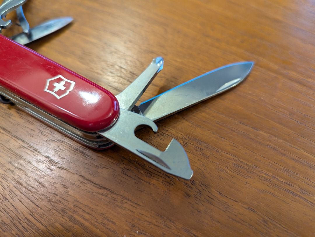 Victorinox Explorer Leather Pouch 91mm Red Swiss Army Knife Hobbies Toys Memorabilia Collectibles Vintage Collectibles on Carousell