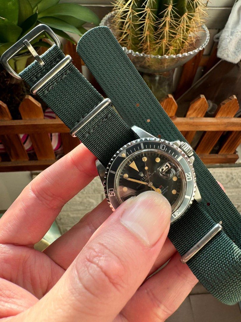 Vintage strap watch cheap
