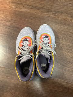 (Category: ) located in . Submitted by hoopsresell (Listing ID 1315985375, Image 1). Description: .