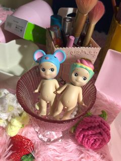 (Category: ) located in . Submitted by declutteringhub (Listing ID 1316055942, Image 1). Description: .