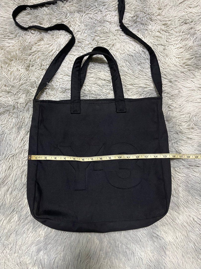 Y3 Totebag (Category: Sling Bags) located in Bauang. Submitted by jasperjohn (Listing ID 1316064725, Image 2). Description: .