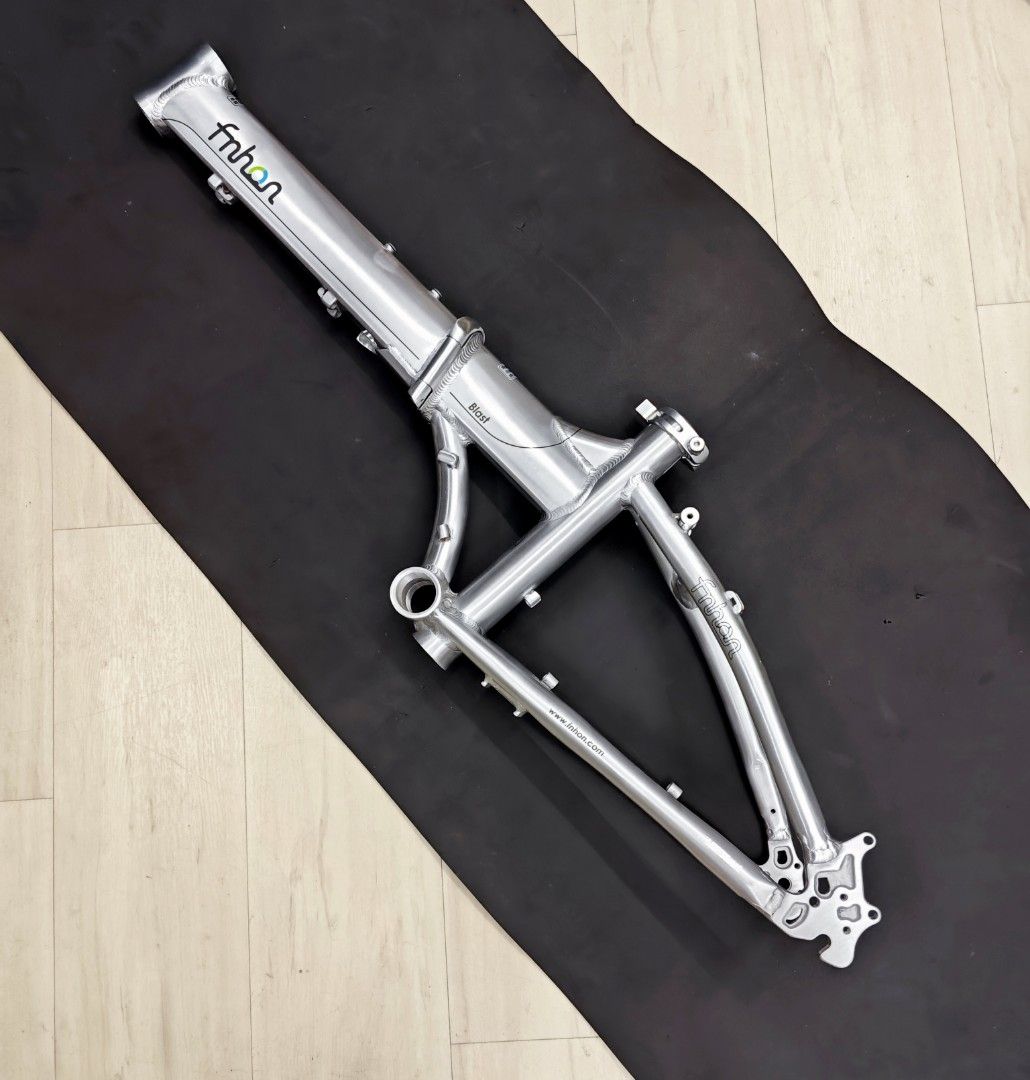 20 fnhon 451 406 bike frame chrome finish disc brake version 100 135mm OLD. Carbon fork sold separately
