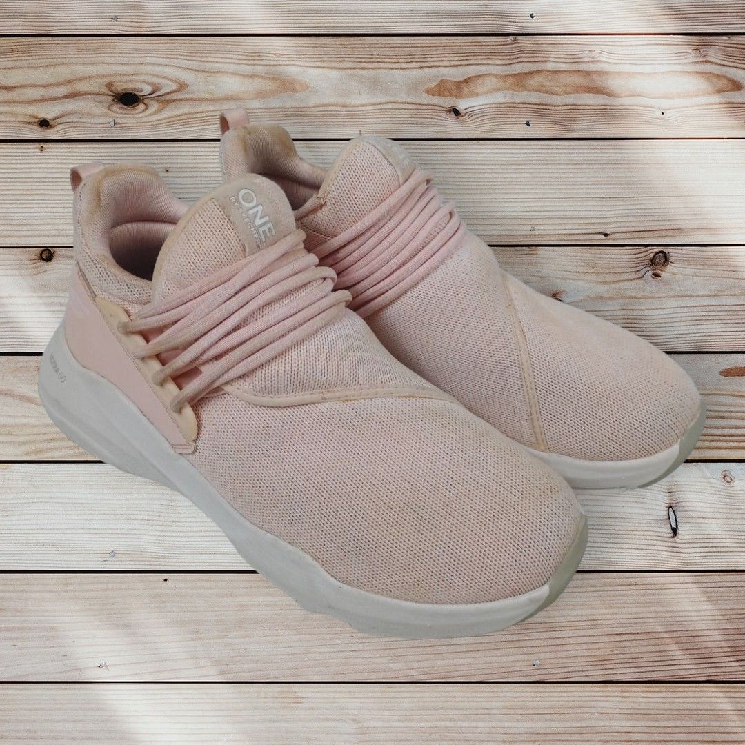Skechers one element ultra online