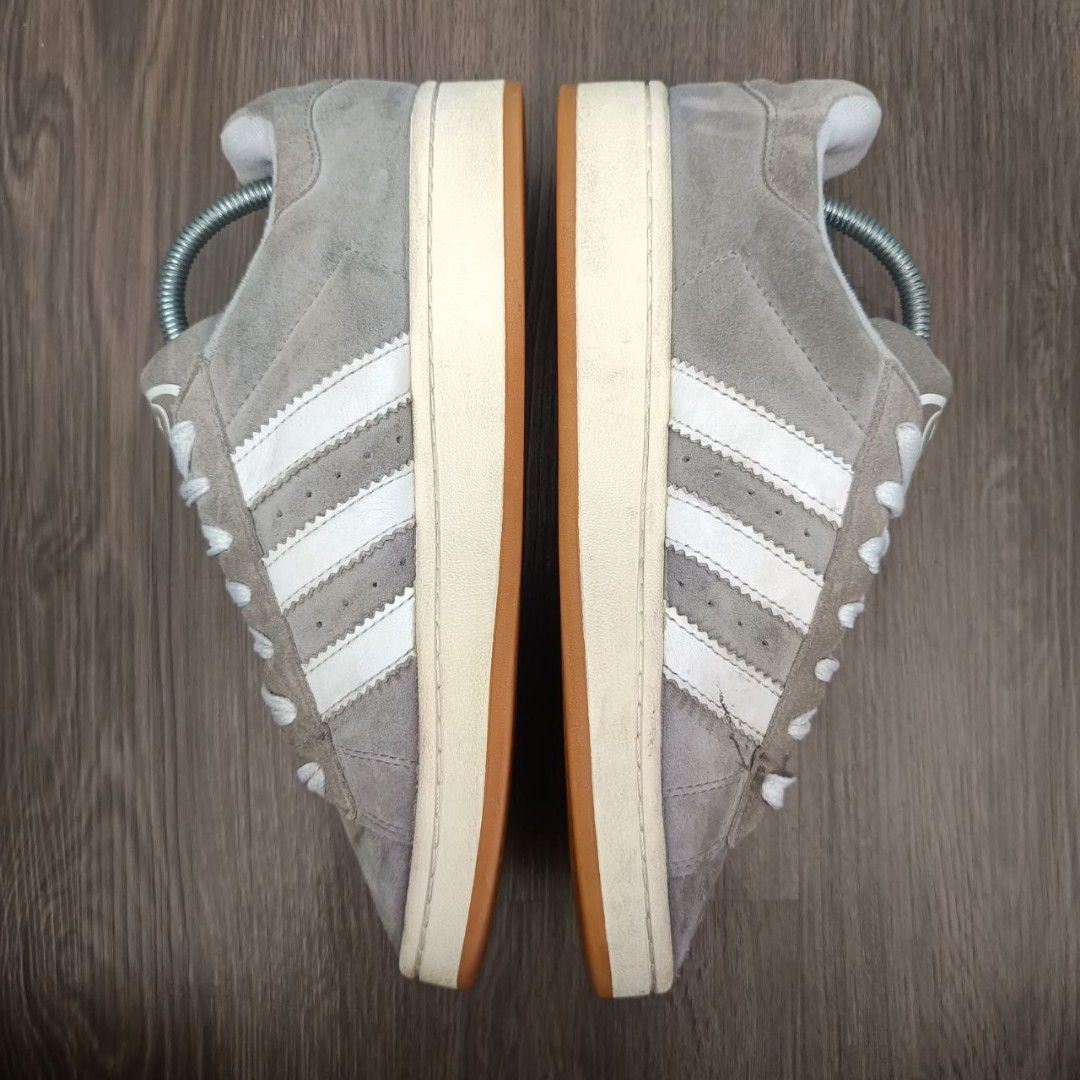 Adidas Campus OOs Grey White 7UK (RM 120), Men's Fashion, Footwear,  Sneakers on Carousell