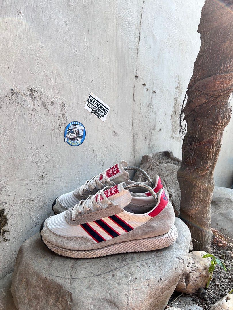 Adidas Glenbuck Spezial, Fesyen Pria, Sepatu , Sneakers di Carousell