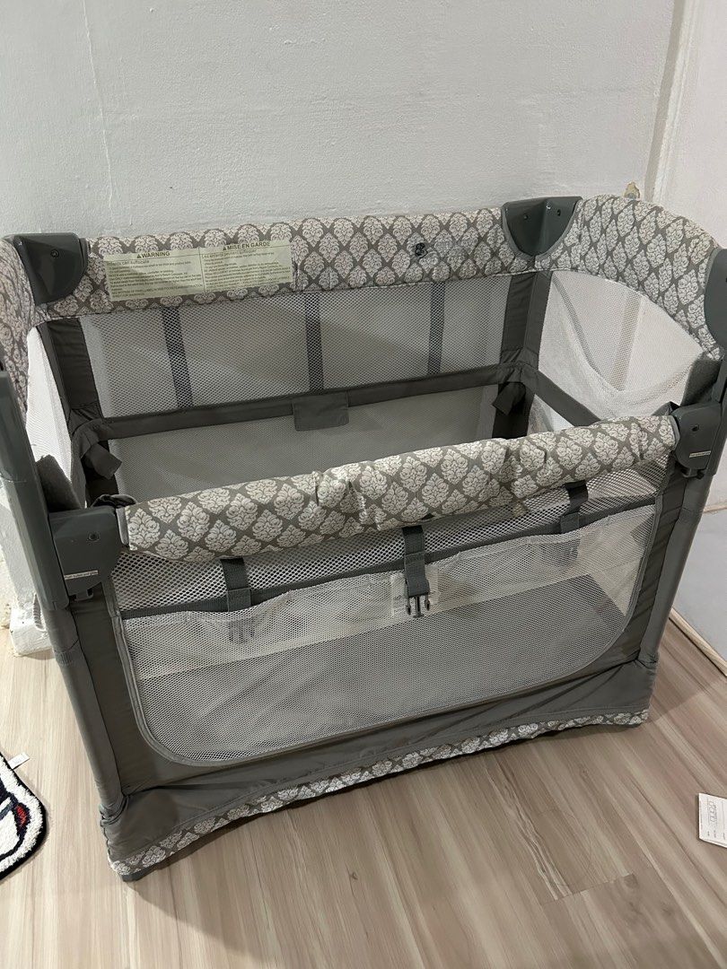 Arms reach playard sale