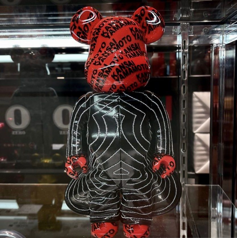 Bearbrick Kansai Yamamoto “TOKYO POP” 400%, 興趣及遊戲, 玩具
