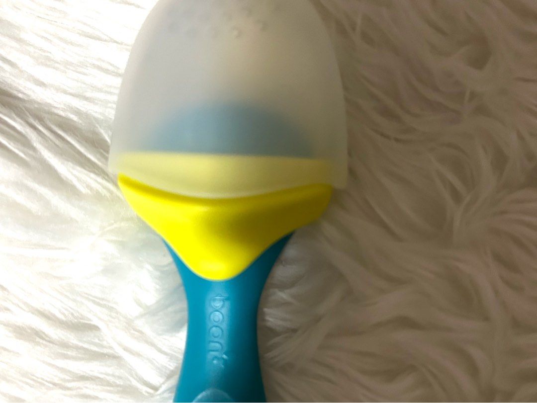 boon Silicone Pulp Feeder (Category: Weaning & Toddler Feeding) located in Pasig City. Submitted by mixpicks (Listing ID 1316257540, Image 2). Description: From USA.
